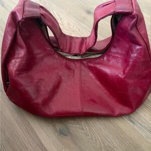 HOBO International Red Leather Floral Lined Bag
16”x 9” x 5”